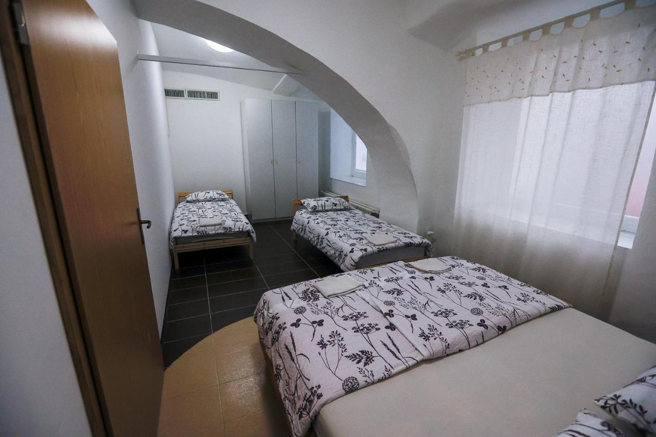 Hostel - Rooms Kaj & Kaja Orehova vas Екстериор снимка